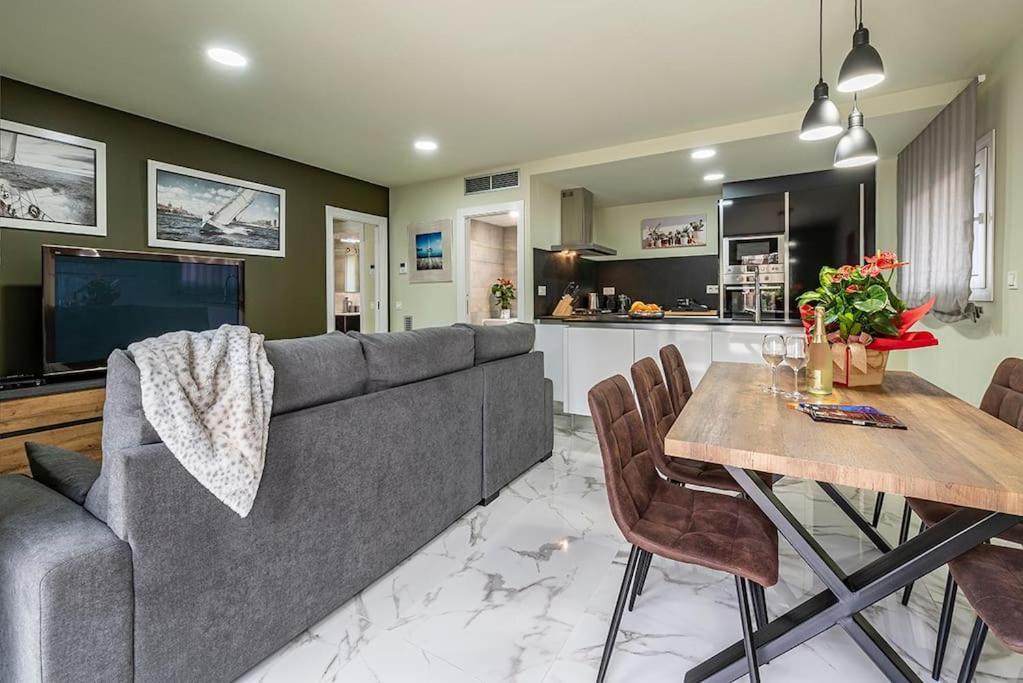 Ferienwohnung 5 Stelle Piscina, Jacuzzi, Wifi - 2 Min Dal Mare Miami Playa Exterior foto